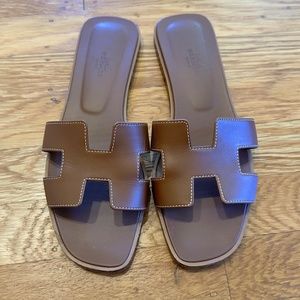 Hermès "Oran" Sandal, Brown, Size 39 (US 9)